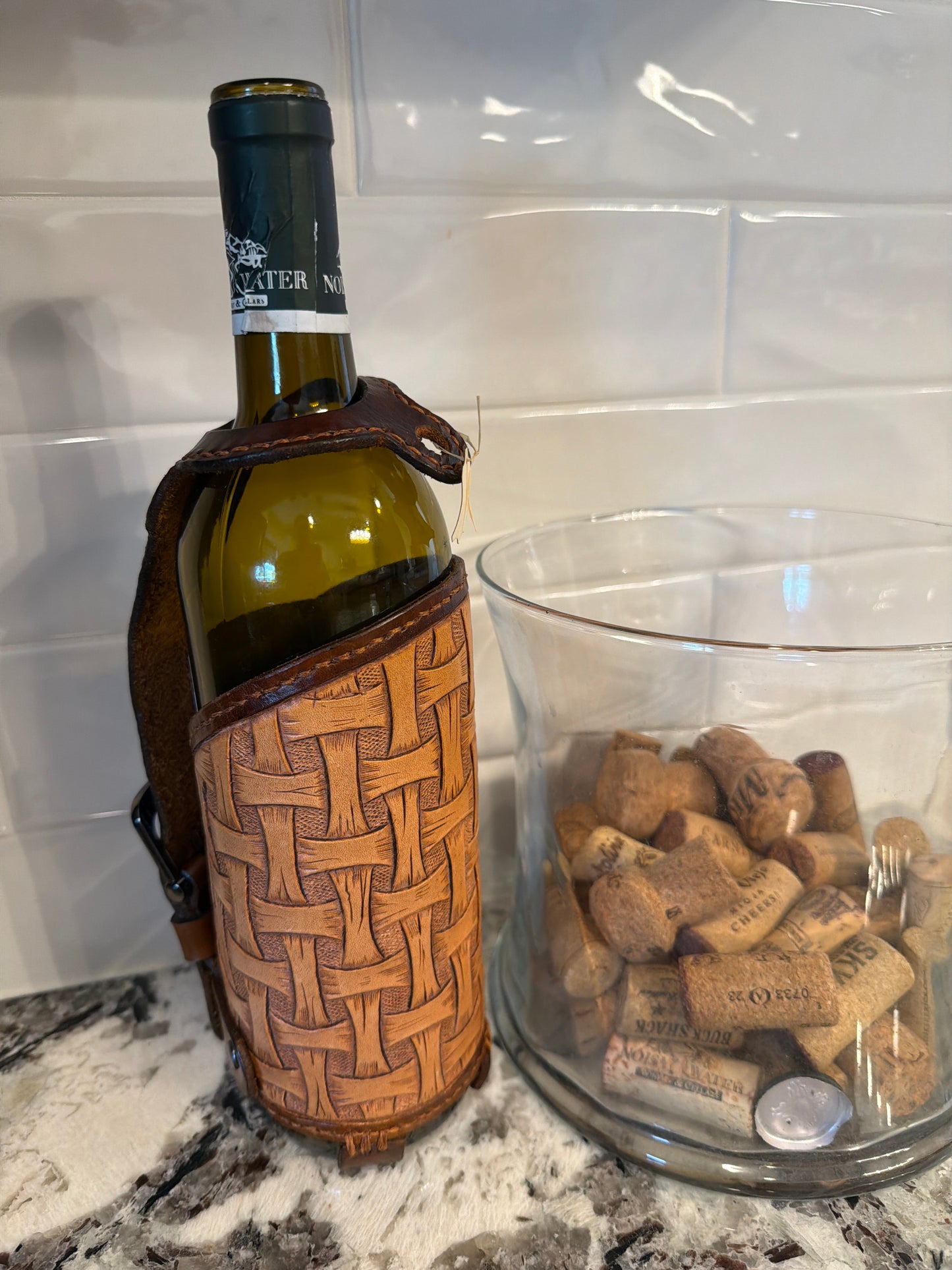 Wine Bottle Holder/Pourer